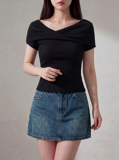 アシンメトリードレープネックTシャツ