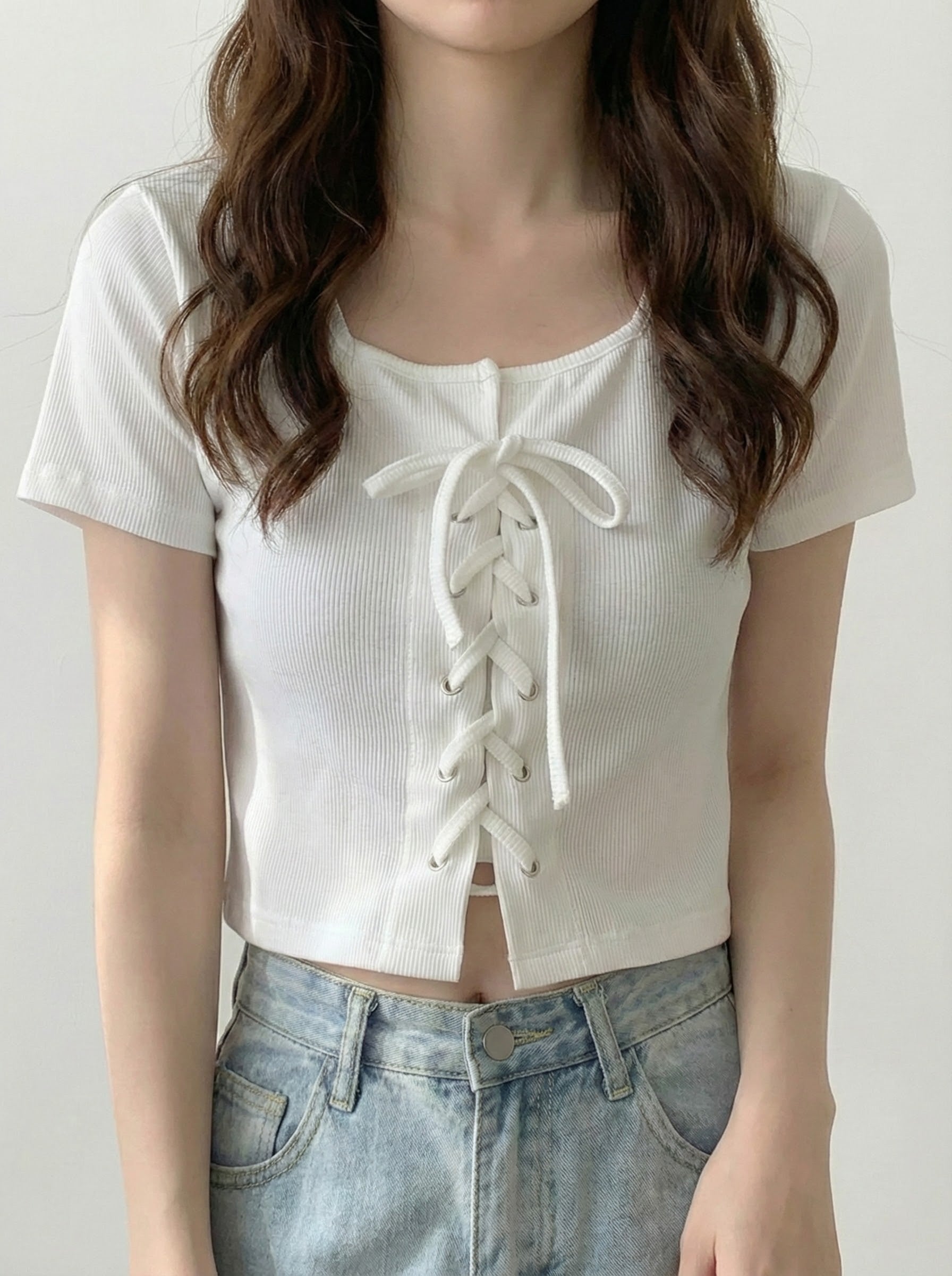 スクエアネックフレンチクロップドTシャツ