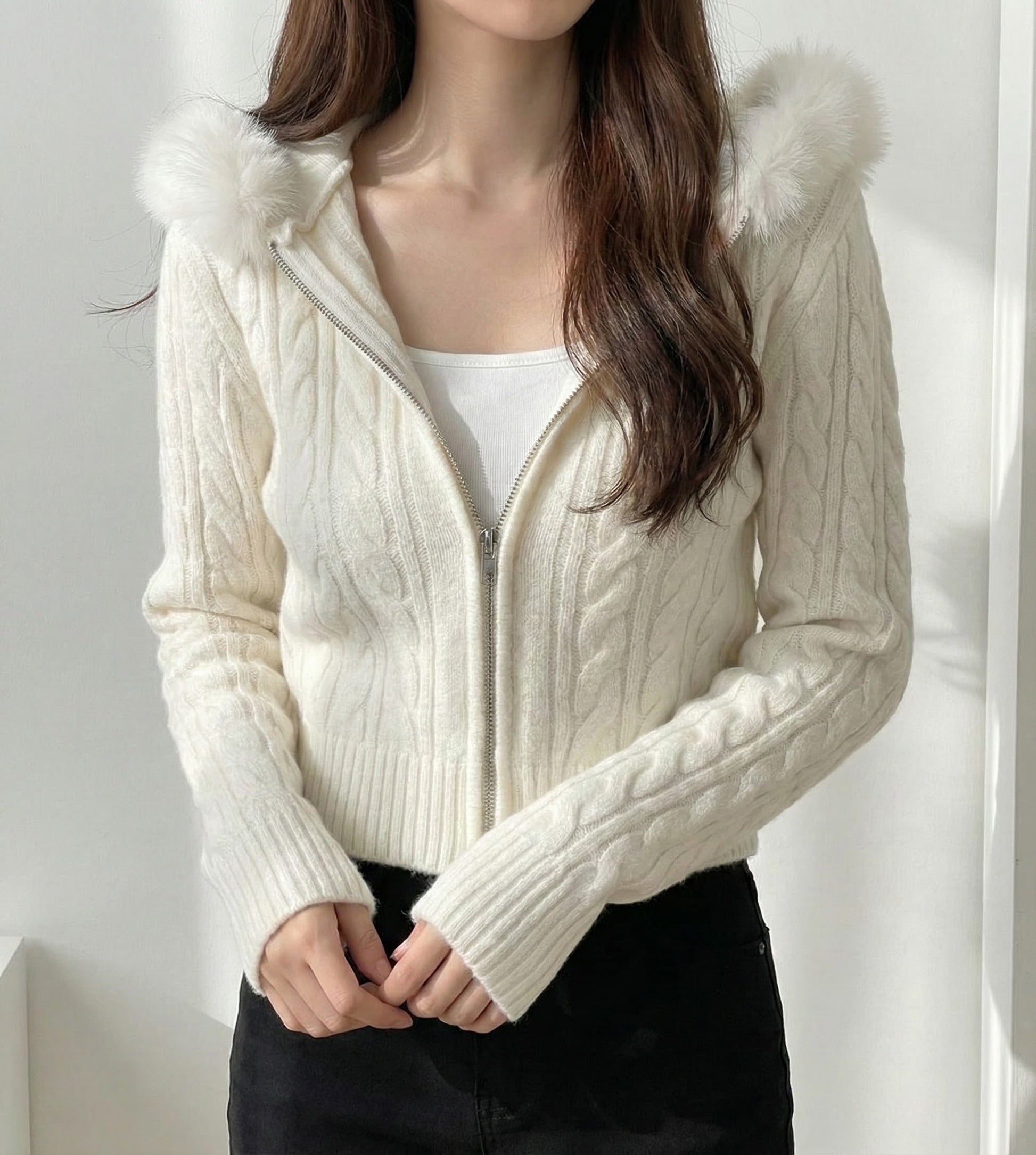 ファーフードジップニットトップス