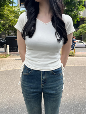 VネックシャーリングTシャツ