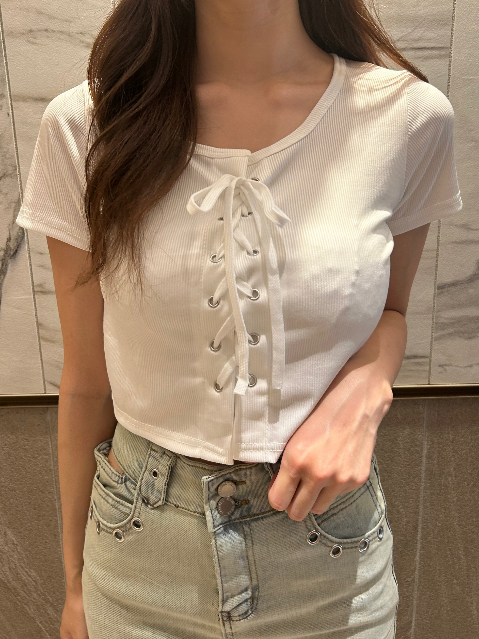 スクエアネックフレンチクロップドTシャツ