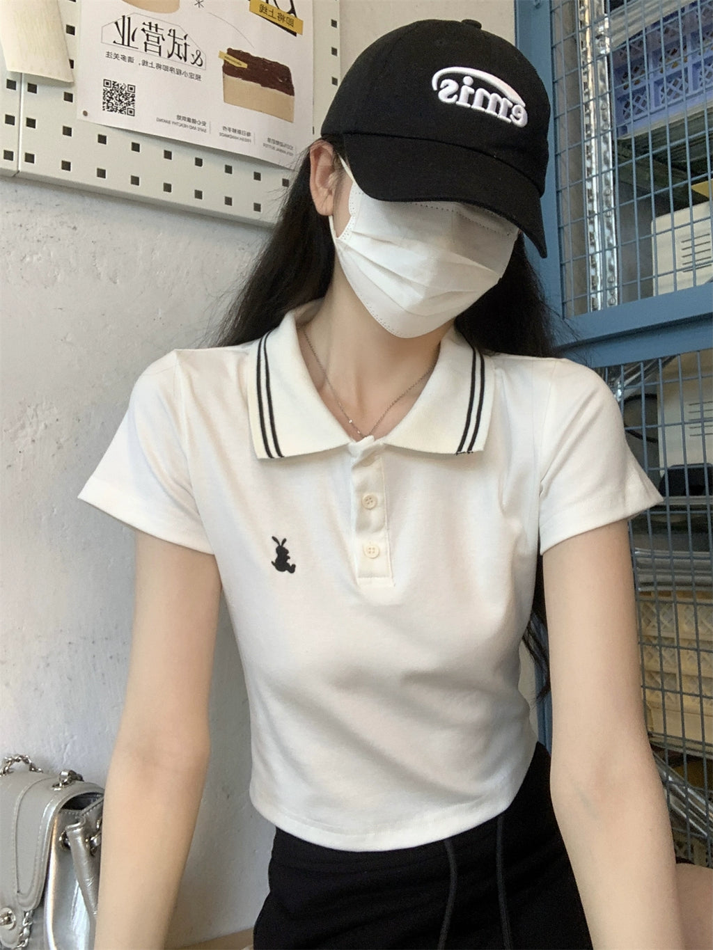 刺繍スリムポロシャツ