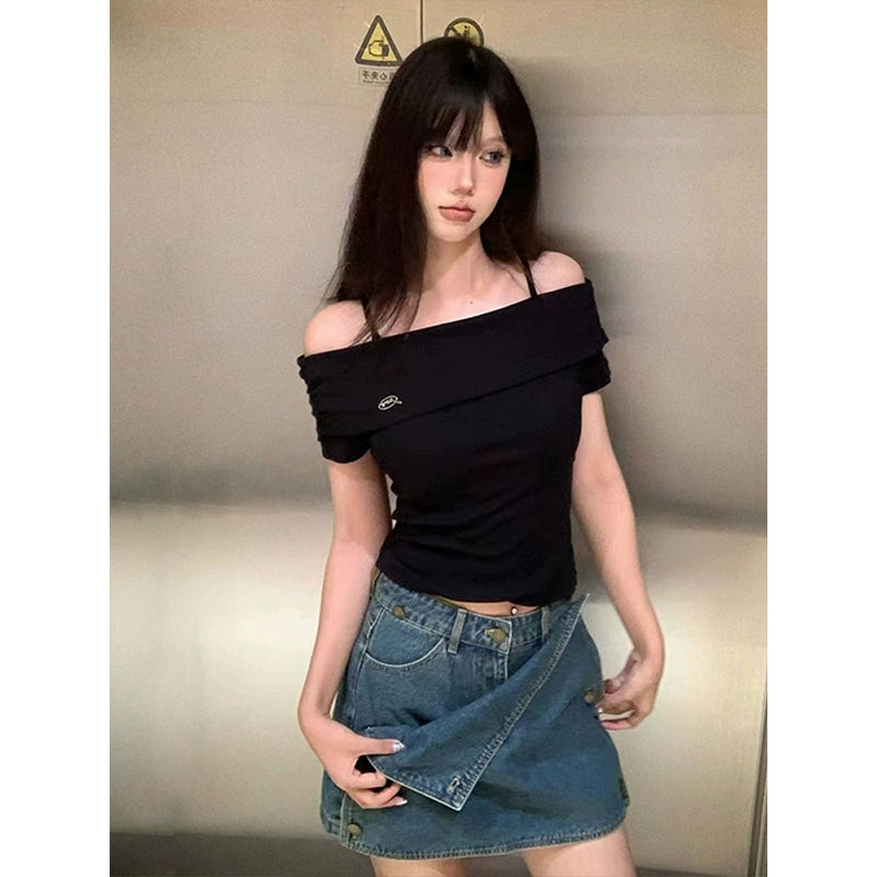 ワンポイントオフショルトップス