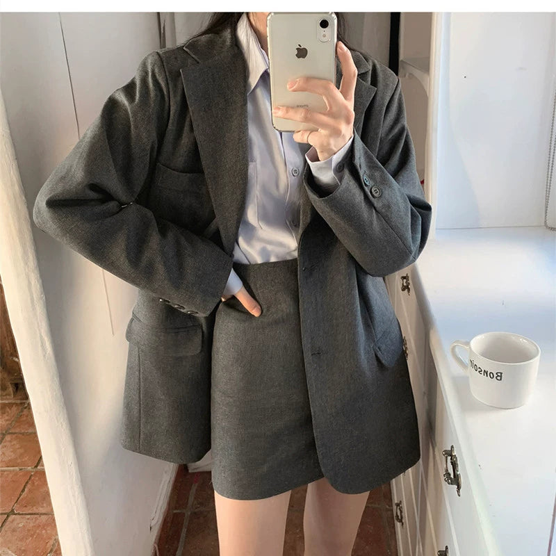 テーラードジャケット＆タイトスカートセットアップ