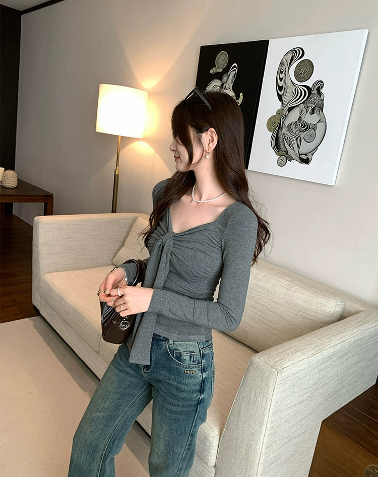 リボンVネックスリムリブトップス