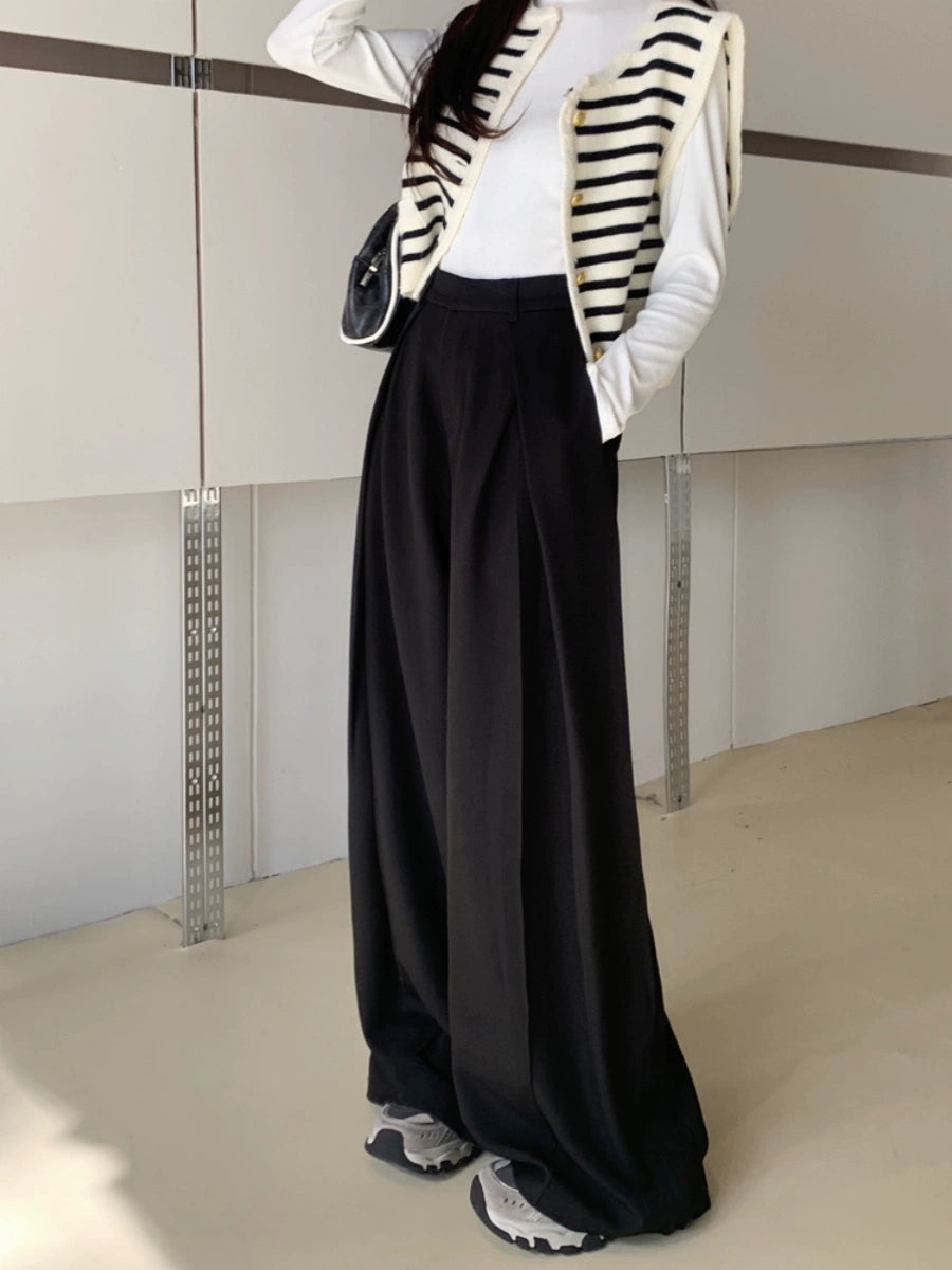 ハイウエストストレートタックワイドパンツ