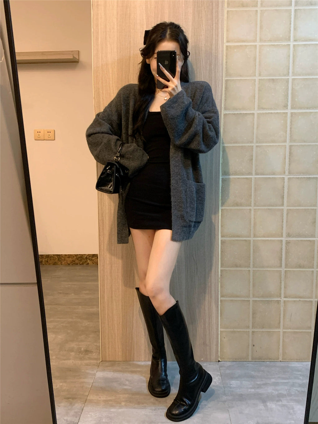 ベルトVネックニットカーディガン