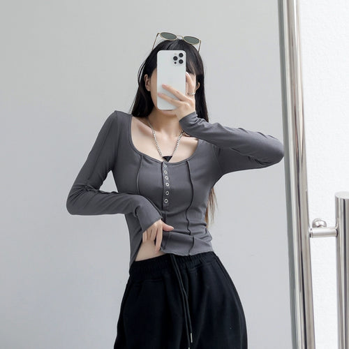 Uネックアイレットリブカットソー