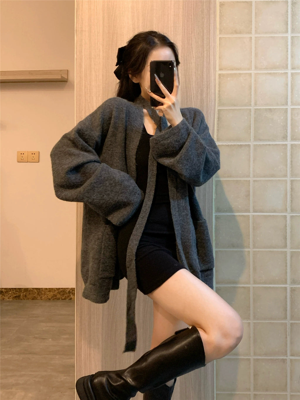 ベルトVネックニットカーディガン