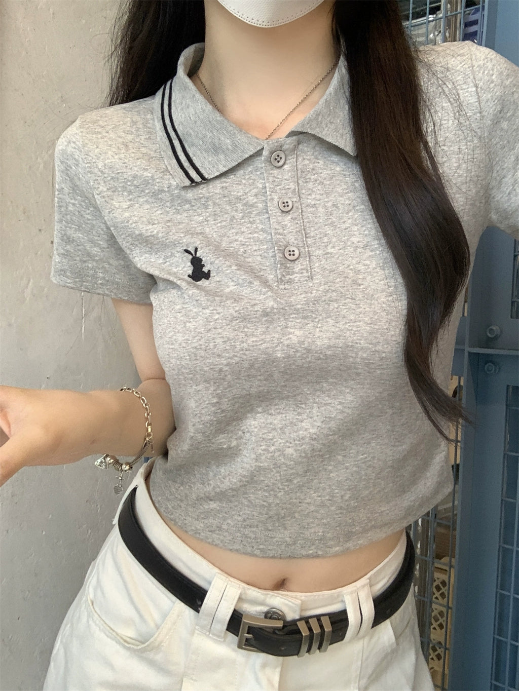 刺繍スリムポロシャツ