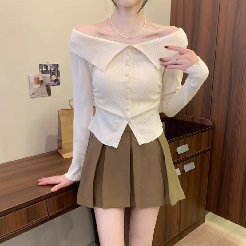 リブオフショルカラーニットトップス