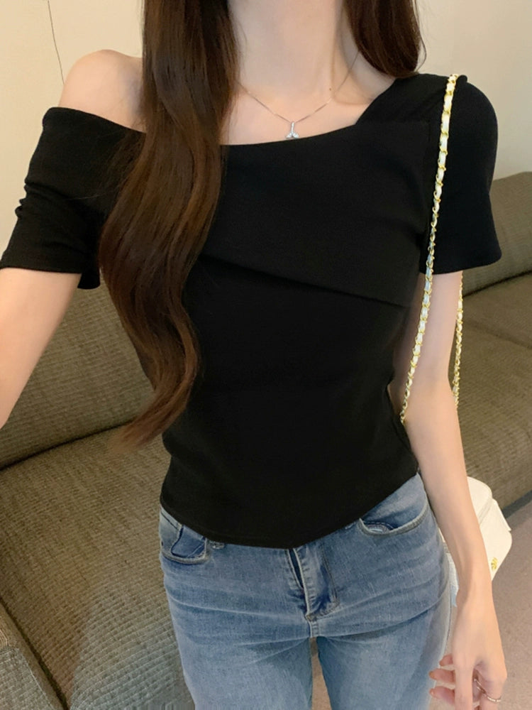 アシンメトリーショルダーリブトップス – SUTORE